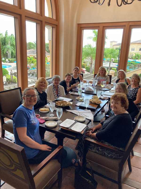 Dinner with WFRW members.